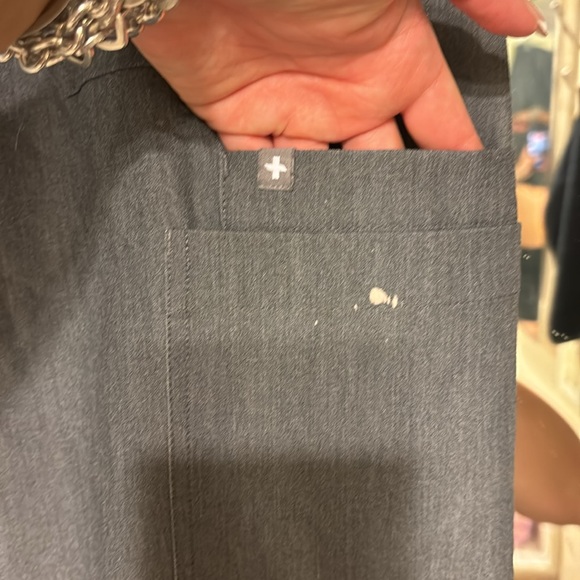 FIGS technical scrub pants grey w forest green drawstring - Picture 2 of 8